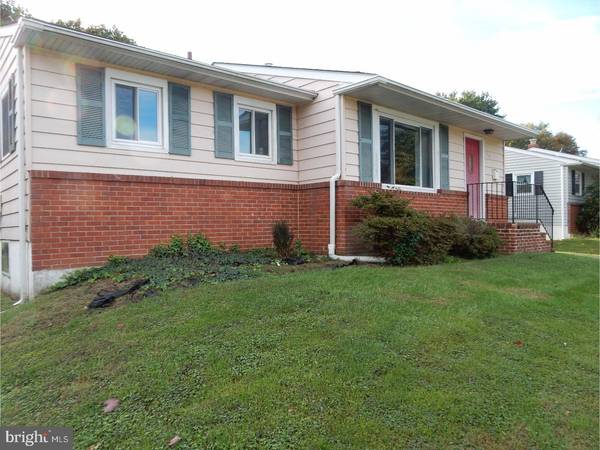 112 DARWIN DR, Newark, DE 19711