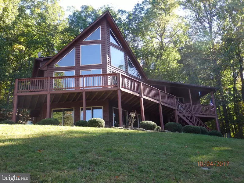 1491 MASSANUTTEN MOUNTAIN DR, Front Royal, VA 22630