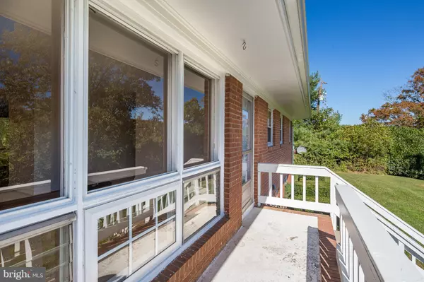 Warrenton, VA 20186,9258 LEE HWY