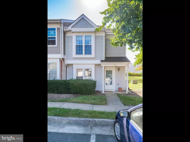 311 LANCASTER SQ, Sterling, VA 20164