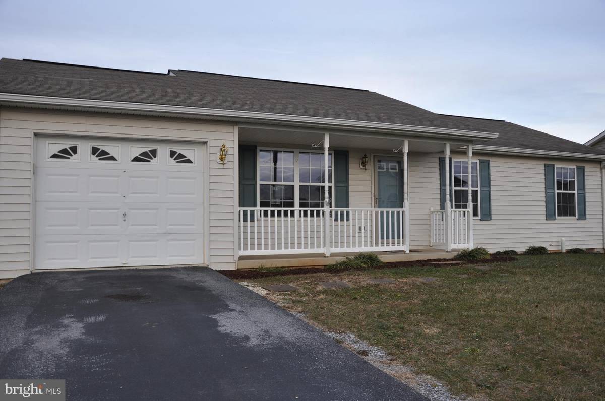 Martinsburg, WV 25403,43 BEETLE DR