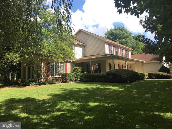 2123 CREEK HILL RD, Lancaster, PA 17601