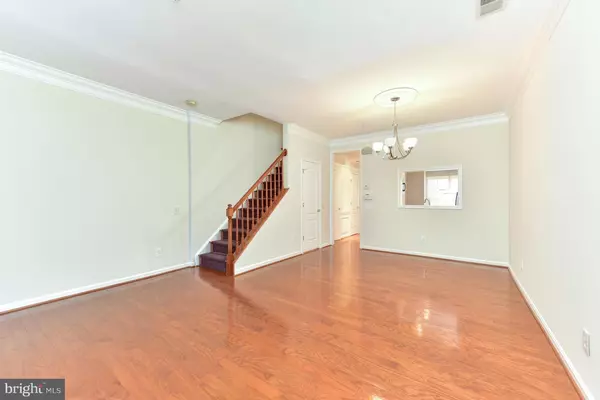 Alexandria, VA 22302,1728 KINGSGATE CT