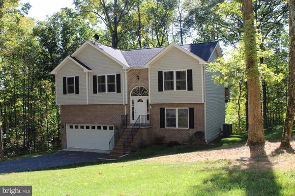 151 FALCON TRL, Winchester, VA 22602