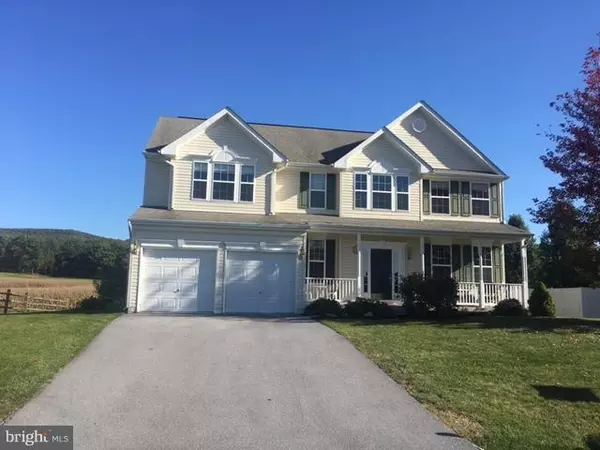 2920 CONSTELLATION DR, Chambersburg, PA 17202