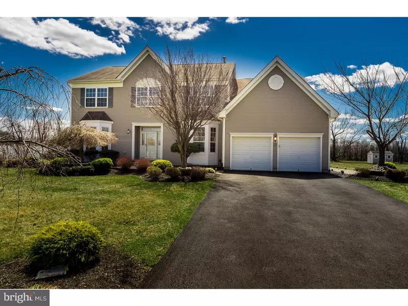 11 CLIFFWOOD DR, Upper Freehold Twp, NJ 08501