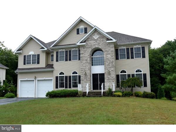 12 TREETOPS DR, Monroe Twp., NJ 08831