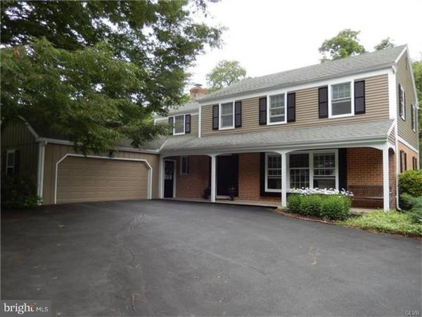 1841 GREENWOOD RD, Allentown, PA 18103