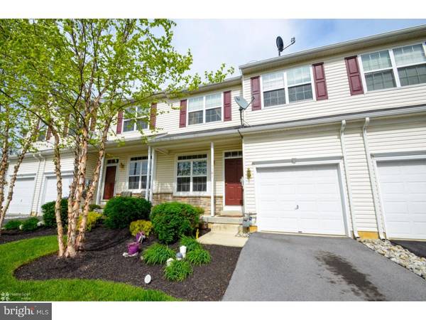 1161 TUDOR DR, Breinigsville, PA 18031