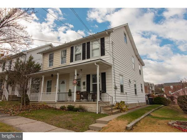 622 LECHAUWECKI AVE, Fountain Hill, PA 18015