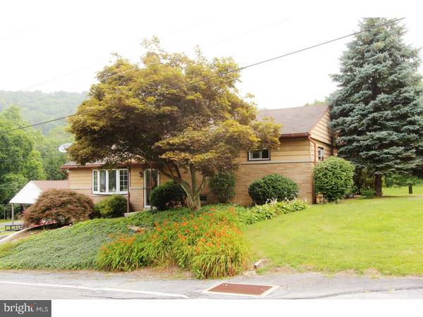 3997 HILLVIEW RD, Temple, PA 19560