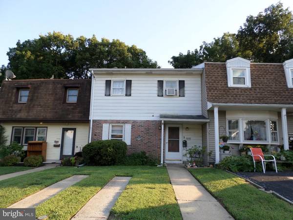 2630 GIRARD AVE, Reading, PA 19609