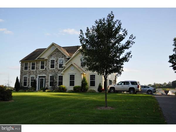 673 BOAR RD, Mohrsville, PA 19541