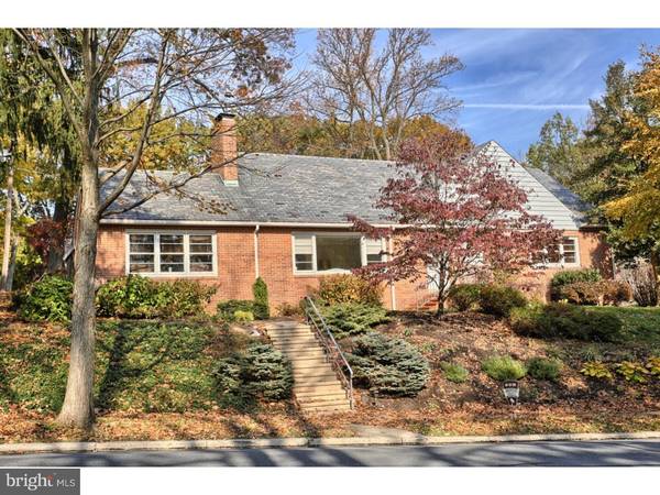 Wyomissing, PA 19610,1415 PARKSIDE DR N