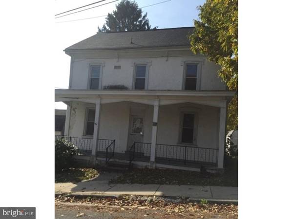 164 W SPRING ST, Bechtelsville, PA 19505