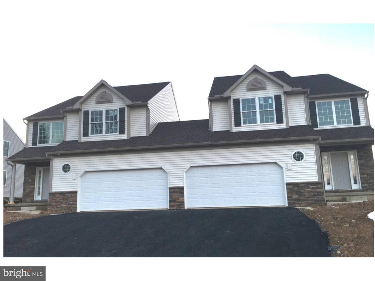 Sinking Spring, PA 19608,5 REGINA DR