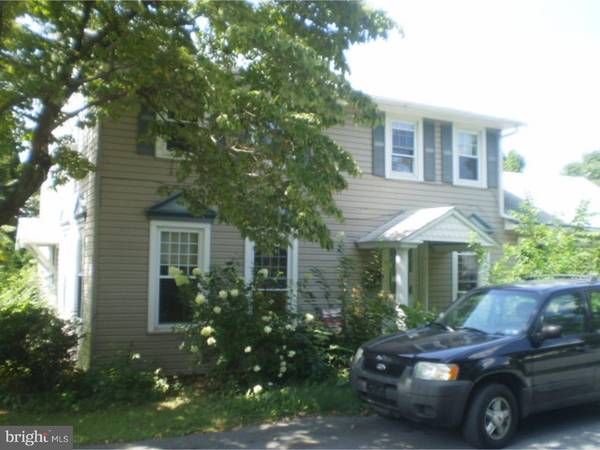 4 N PINE ST, Womelsdorf, PA 19567