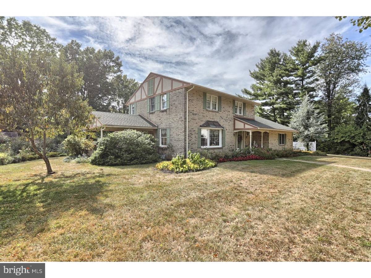 Wyomissing, PA 19610,14 GOLDFINCH DR