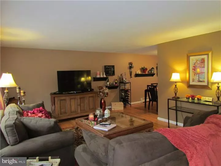 305 LAMBERTVILLE HOPEWELL RD, Lambertville, NJ 08530