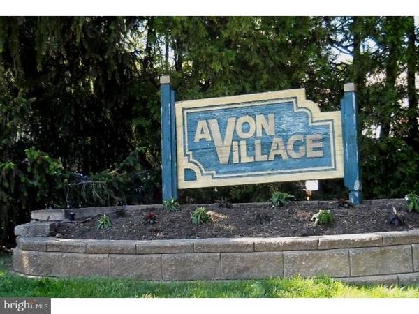 12U AVON DR, East Windsor, NJ 08520