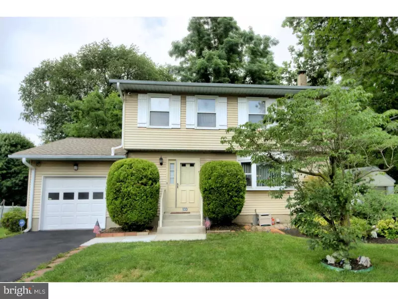 133 NORCROSS CIR, Hamilton, NJ 08619