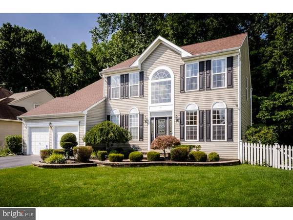 33 PEMBERTON LN, East Windsor, NJ 08520