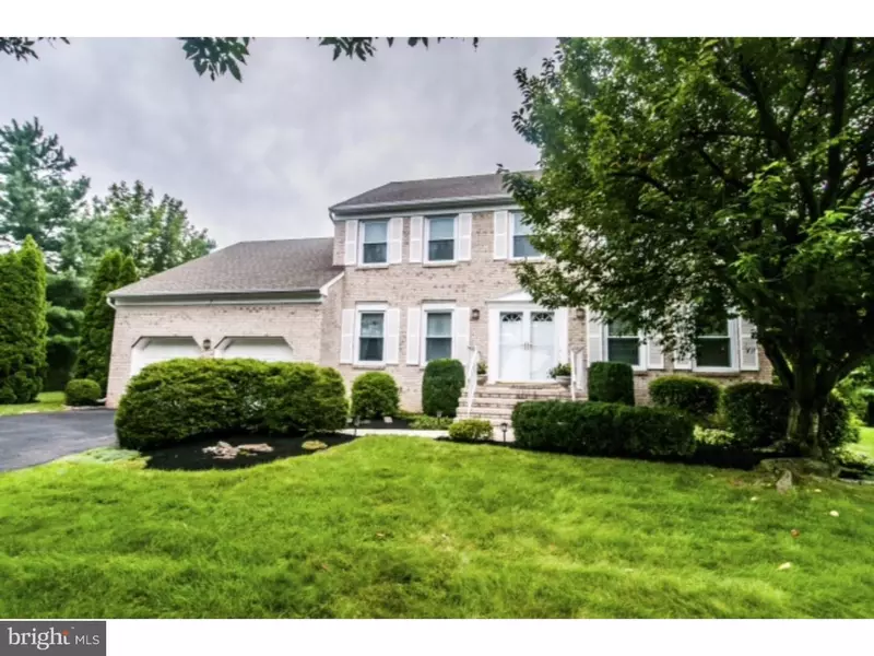 2 WOODLANE RD, Lawrenceville, NJ 08648