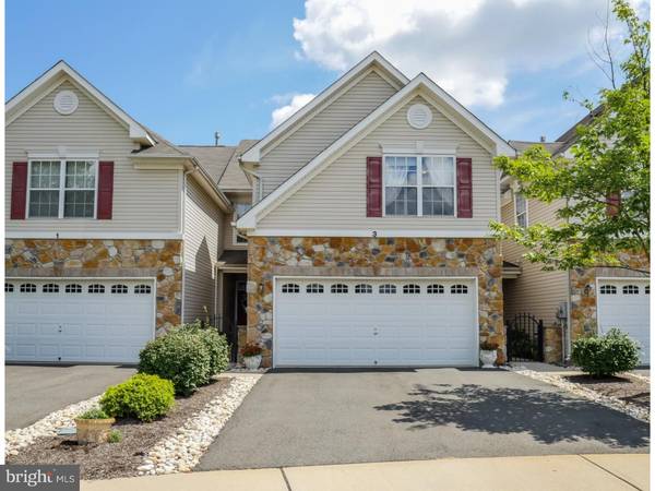 3 MILLER CIR, Pennington, NJ 08534