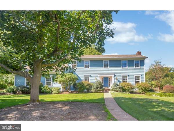 3 SUTTON LN, Princeton Junction, NJ 08550