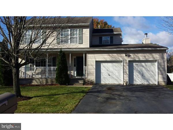 105 HONEYSUCKLE DR, Ewing Twp, NJ 08638