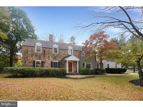 5 BANNISTER DR, Princeton, NJ 08540