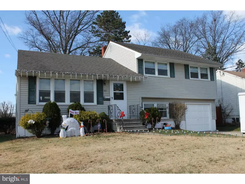 37 DAWES AVE, Ewing, NJ 08638