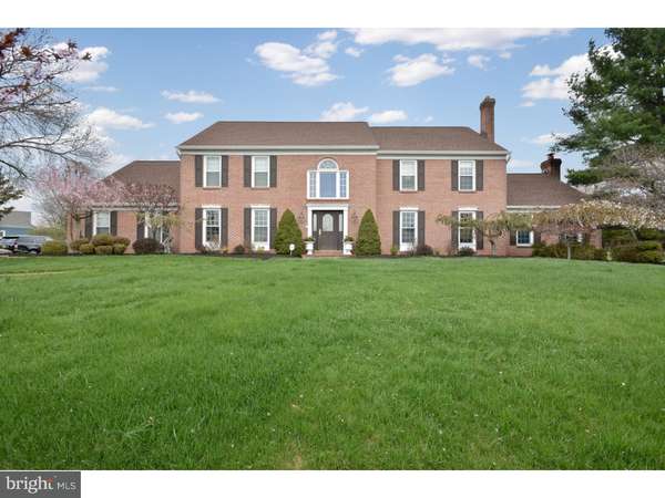 5 CLARK CT, Hopewell, NJ 08560