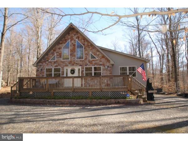 326 RIDGE RD, Pocono Lake, PA 18347