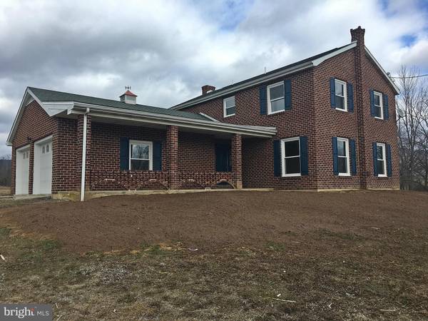 99 SHORT LN, Newville, PA 17241