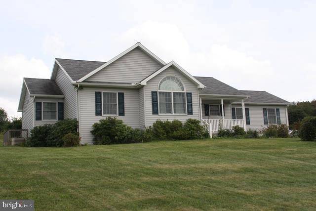 4391 CARLISLE RD, Gardners, PA 17324