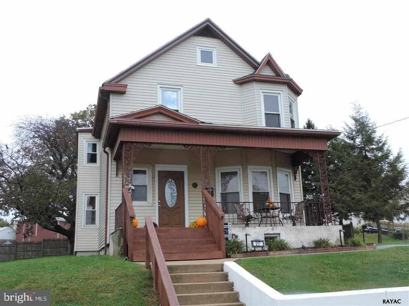 217 N FRANKLIN ST, Red Lion, PA 17356