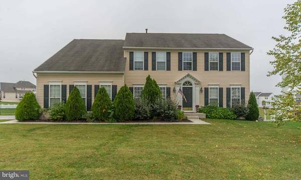 451 EL VISTA DR, Hanover, PA 17331