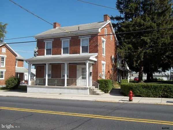 209 N QUEEN ST, Littlestown, PA 17340