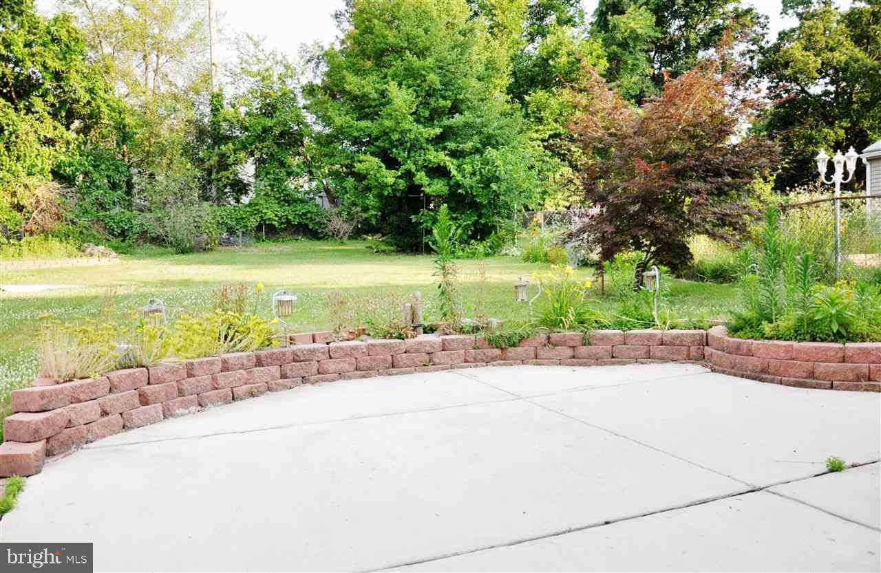 York, PA 17403,520 HILLCREST RD