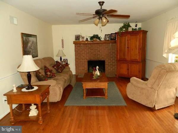 Stewartstown, PA 17363,4 ASPEN CT