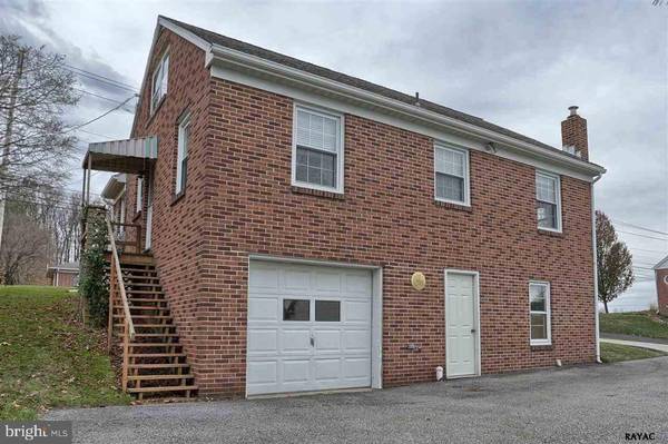 Seven Valleys, PA 17360,239 W ORE ST