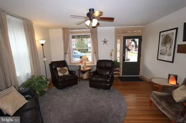 Ephrata, PA 17522,105 W SUNSET AVE