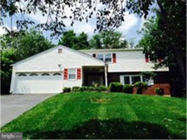 717 MEADOWLARK RD, Audubon, PA 19403