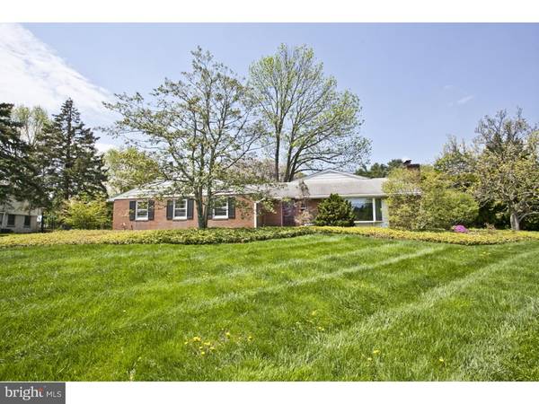 4015 BRIAR LN, Lafayette Hill, PA 19444