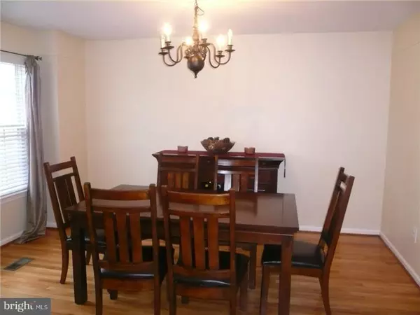 Blue Bell, PA 19422,127 GLENEAGLES DR