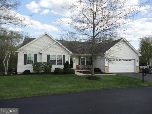 26 PRESIDENTIAL DR, Royersford, PA 19468