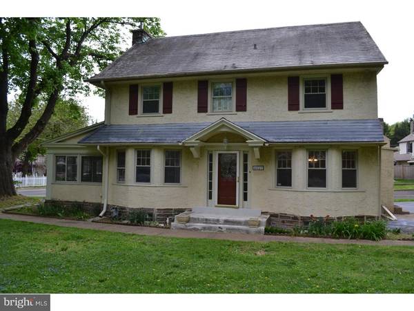 8237 MANOR RD, Elkins Park, PA 19027