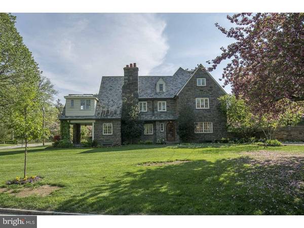 135 FISHERS RD, Bryn Mawr, PA 19010