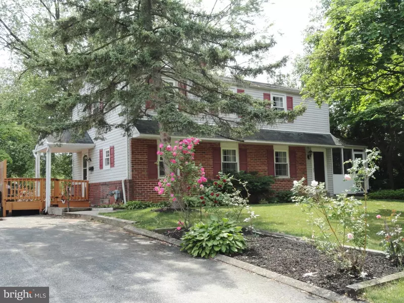 4018 INDIAN GUIDE RD, Lafayette Hill, PA 19444